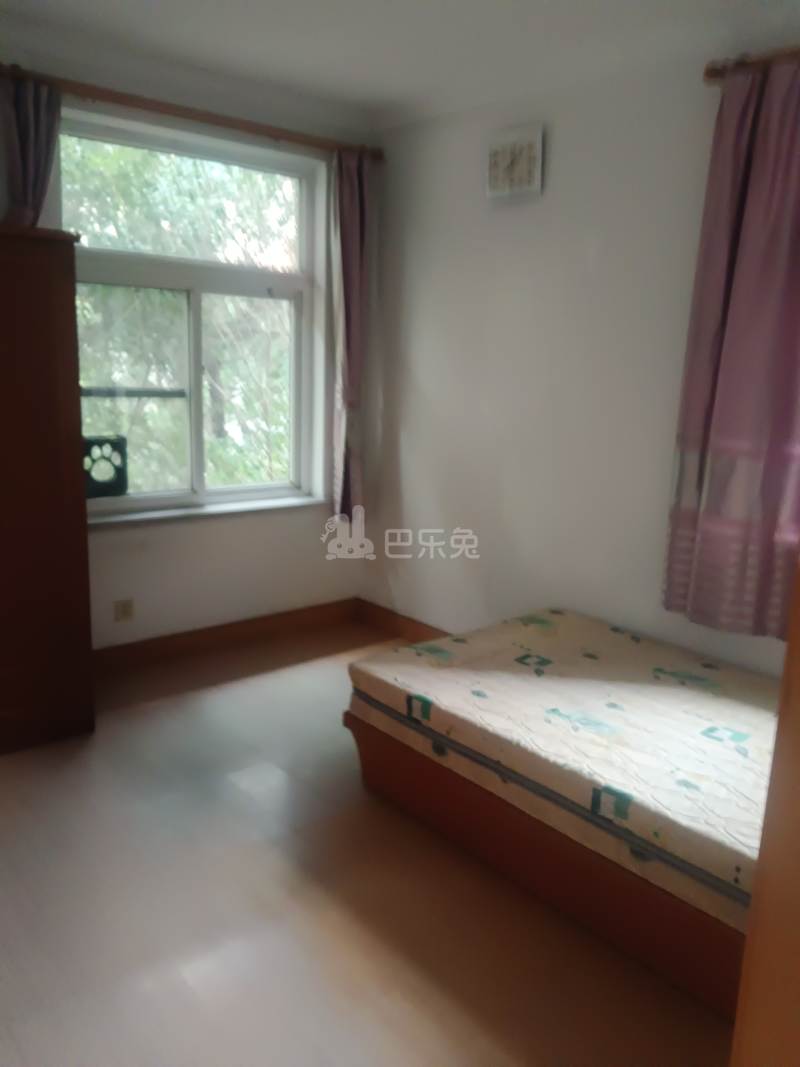 兆丰乡根园大上海小台北别墅15711104卧室图4