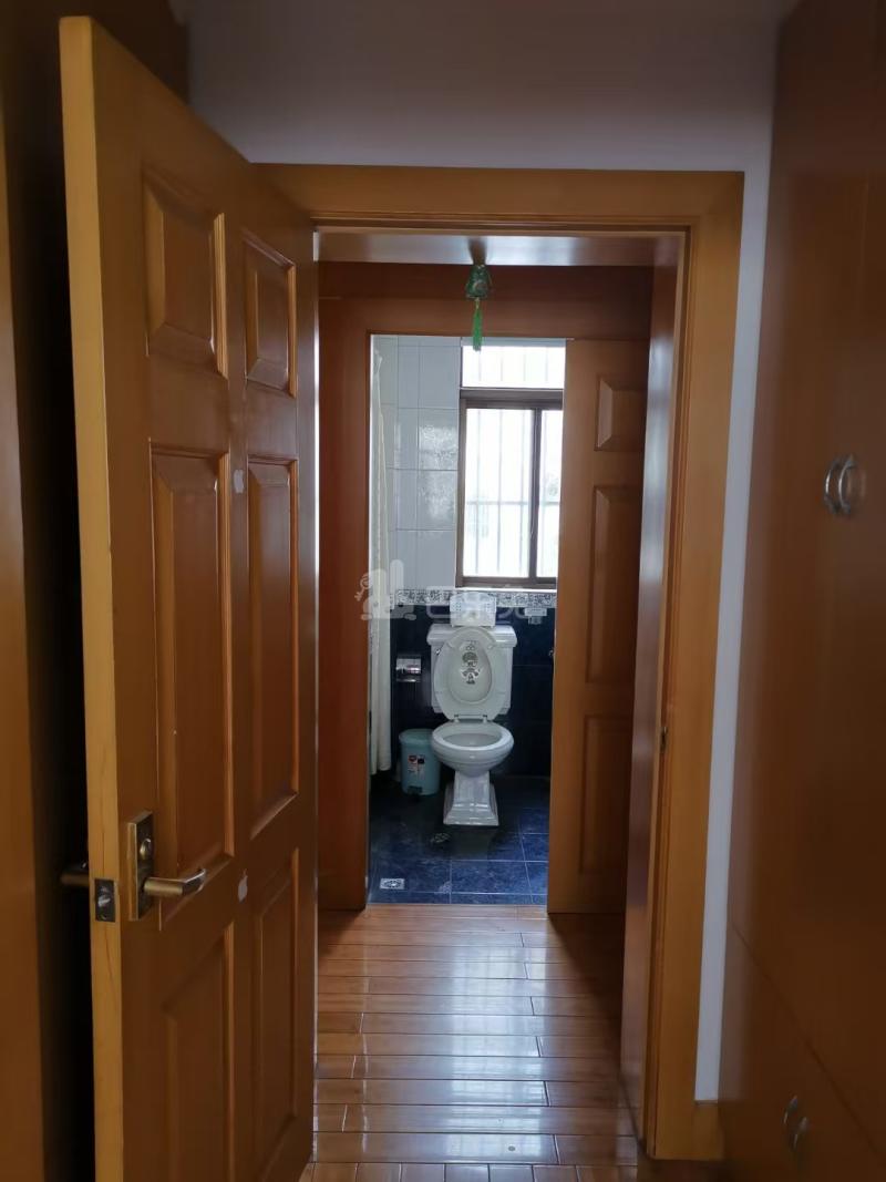 吴中村15713558卫生间图2