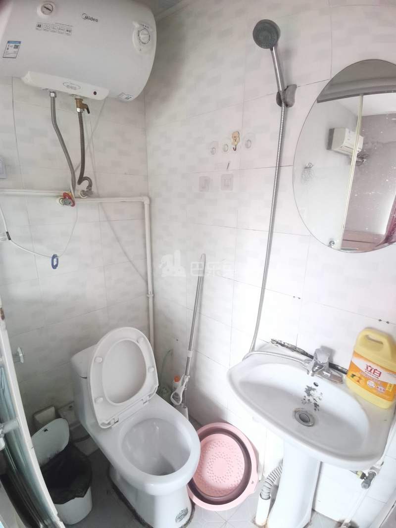 金桥和苑1571374卫生间图5