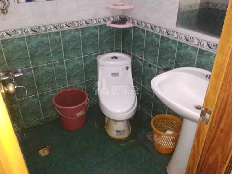 鹏都大厦1572097卫生间图17