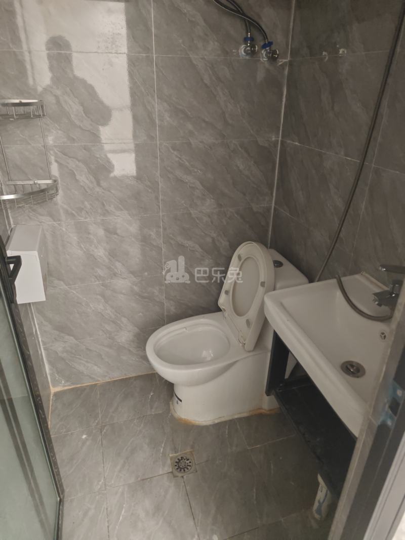 金宝大厦15734940卫生间图5