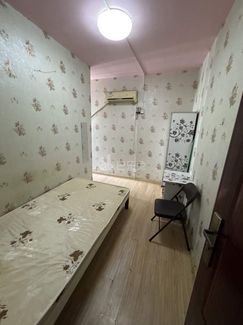 明月嘉苑三区15742687卧室图0