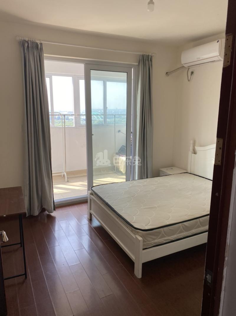 金沙湾绿地和苑二期15742701卧室图2