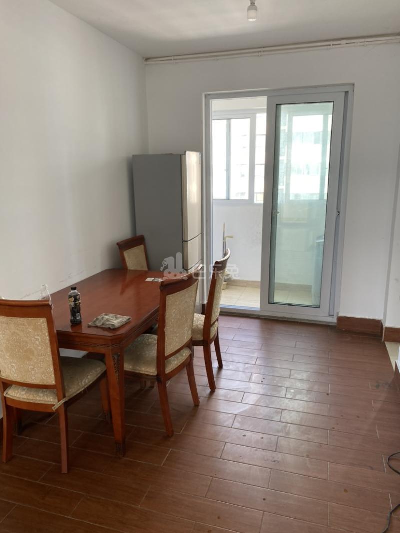 金沙湾绿地和苑二期15742701客厅图7