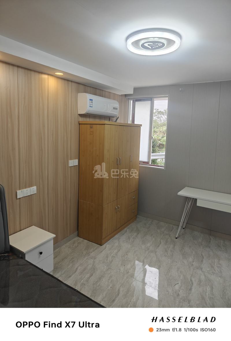 航头镇鹤东村沙东322号15748637卧室图2