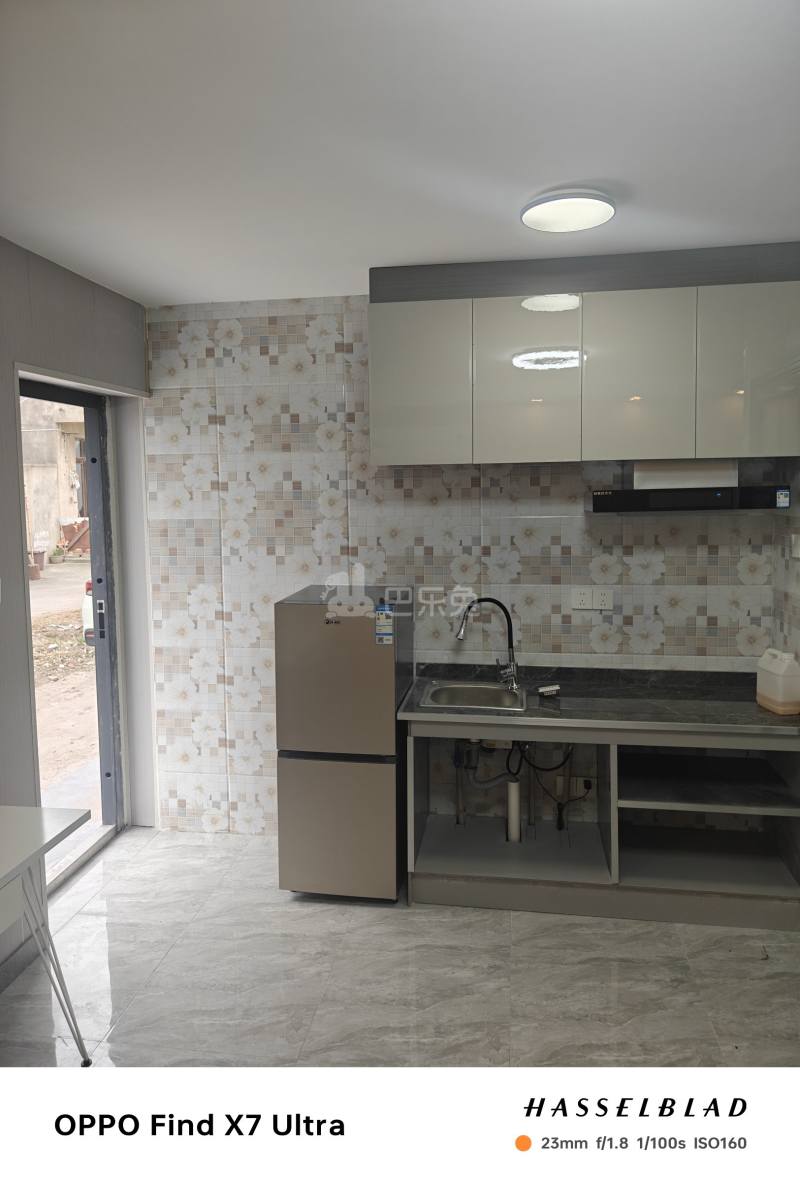 航头镇鹤东村沙东322号15748637厨房图6