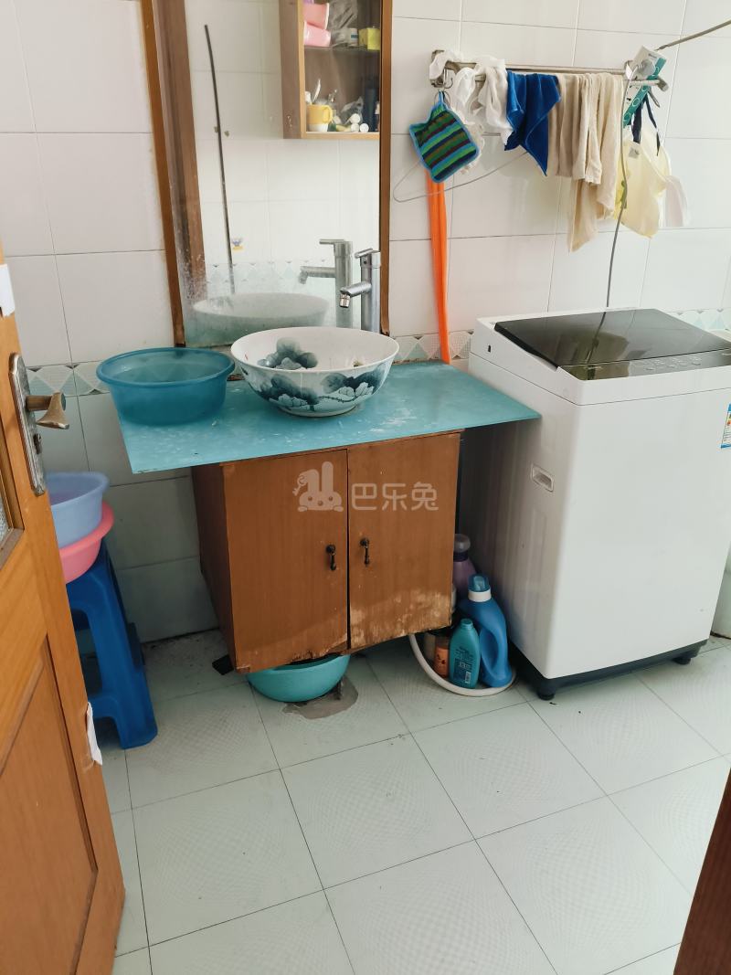 华泾四村13866666卫生间图21