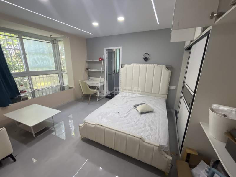 巷佳华苑1期15827788卧室图1