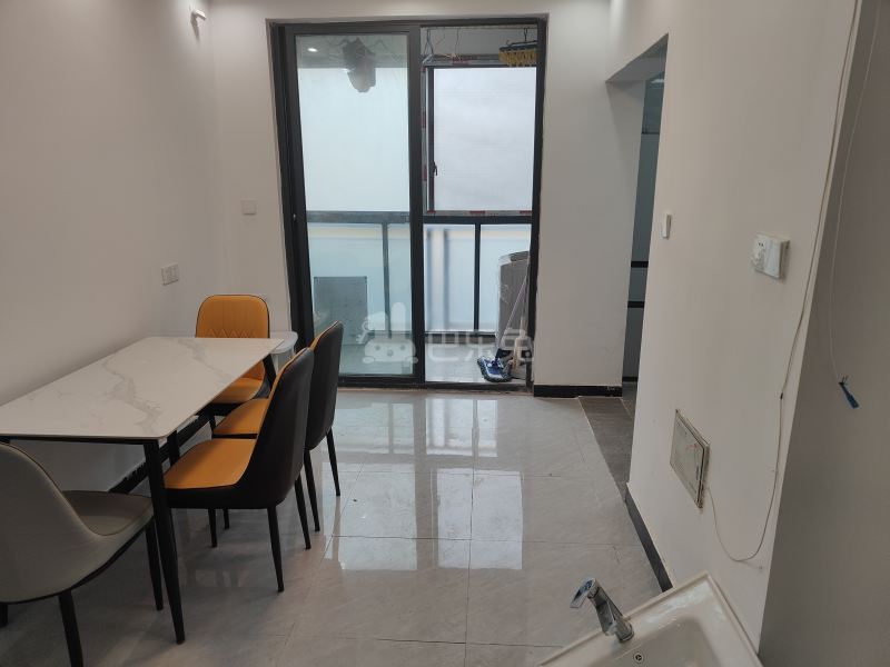 东源名都西区15885379客厅图6