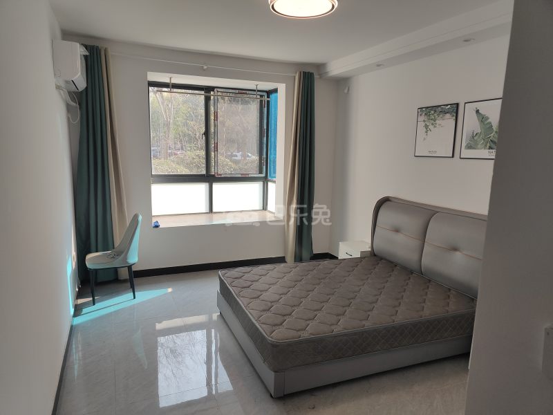 东源名都西区15885379卧室图0