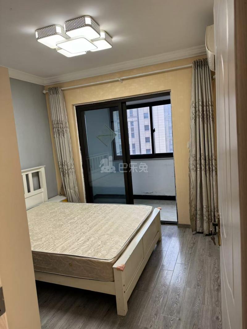 魔方公寓上海闸北公园店15885527卧室图3