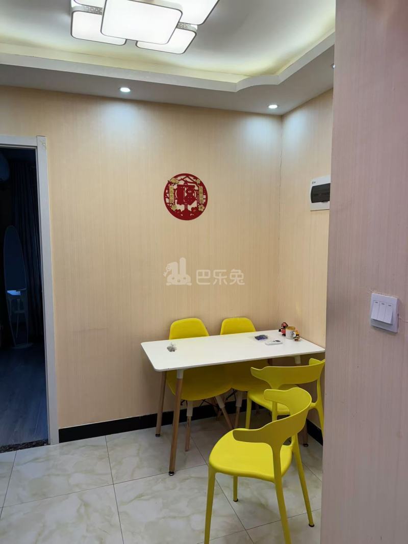 魔方公寓上海闸北公园店15885527卧室图6