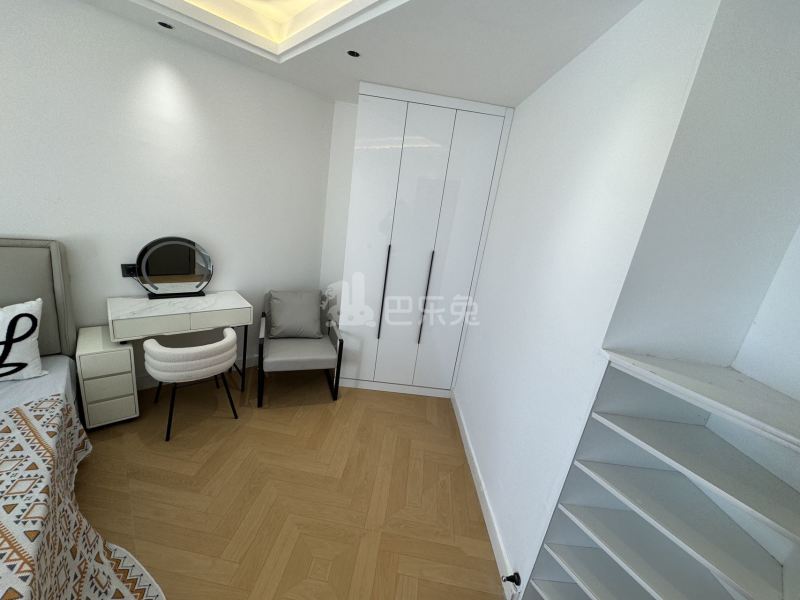 凤凰南苑15892586卧室图5