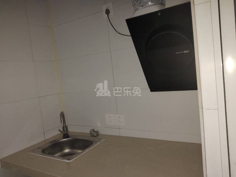 新苗村薄家宅（民房）15895932厨房图3