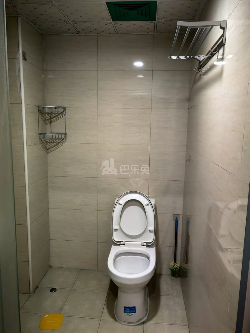 绿都世贸广场15932452卫生间图3