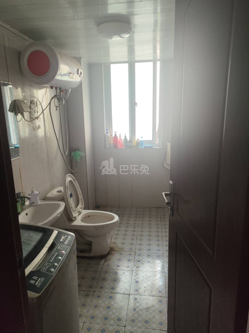 嘉宝梦之晨6426460卫生间图10