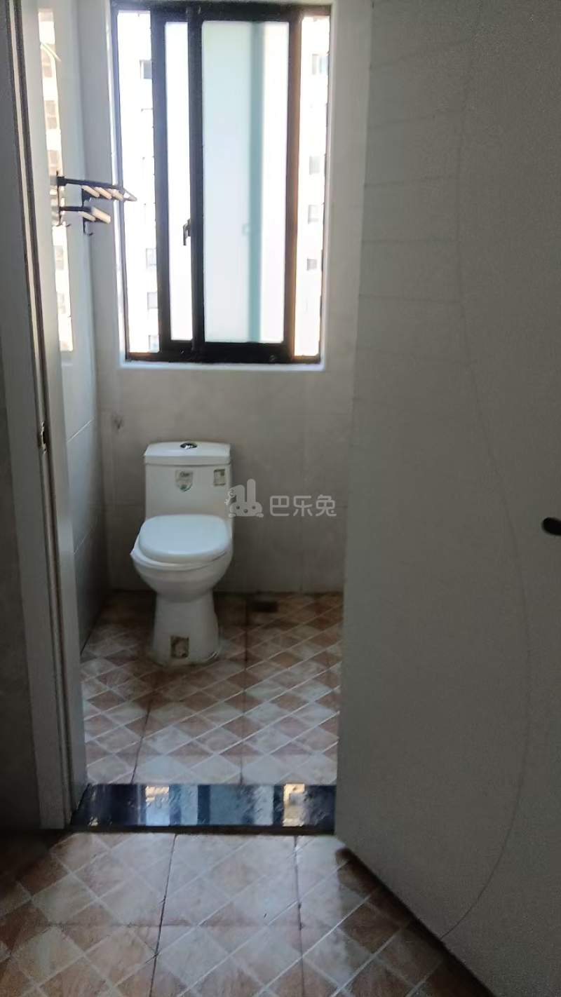 尚美苑15968528卫生间图7