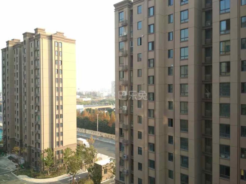 乾皓苑12043292周边环境图9