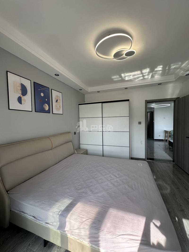 恒泰家园16047039卧室图0