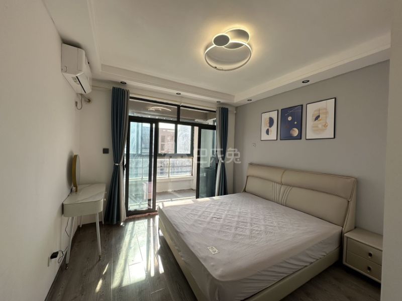 恒泰家园16047039卧室图1