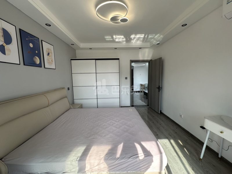 恒泰家园16047039卧室图2