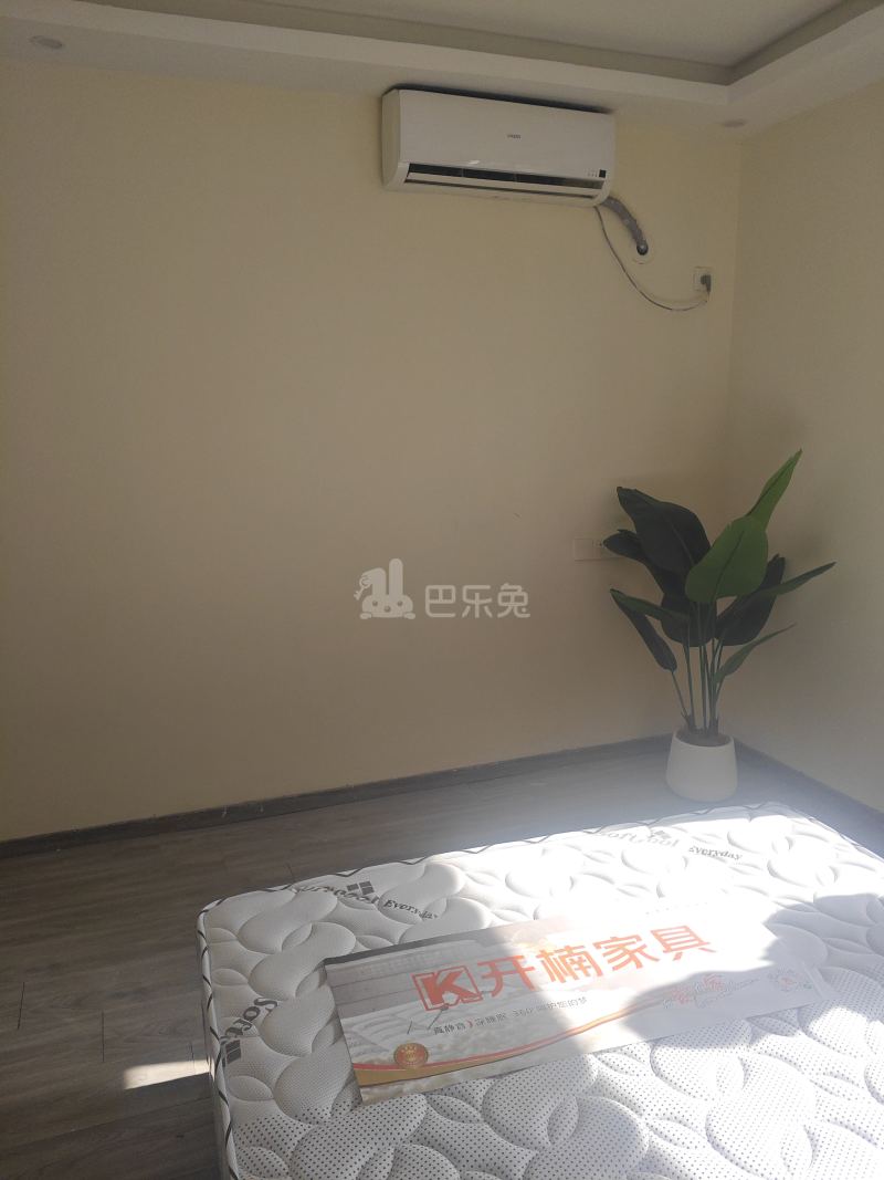 莱顿小城怡林花园16082274卧室图3