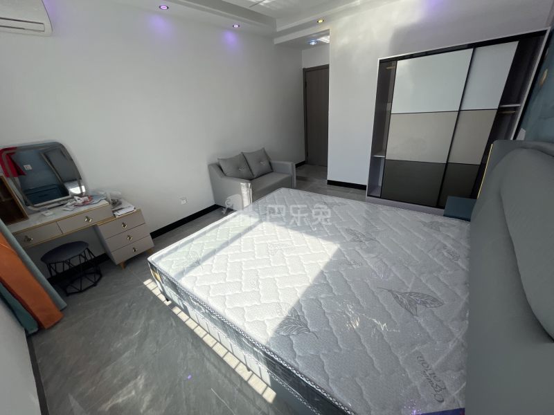 可逸兰亭16084715卧室图3