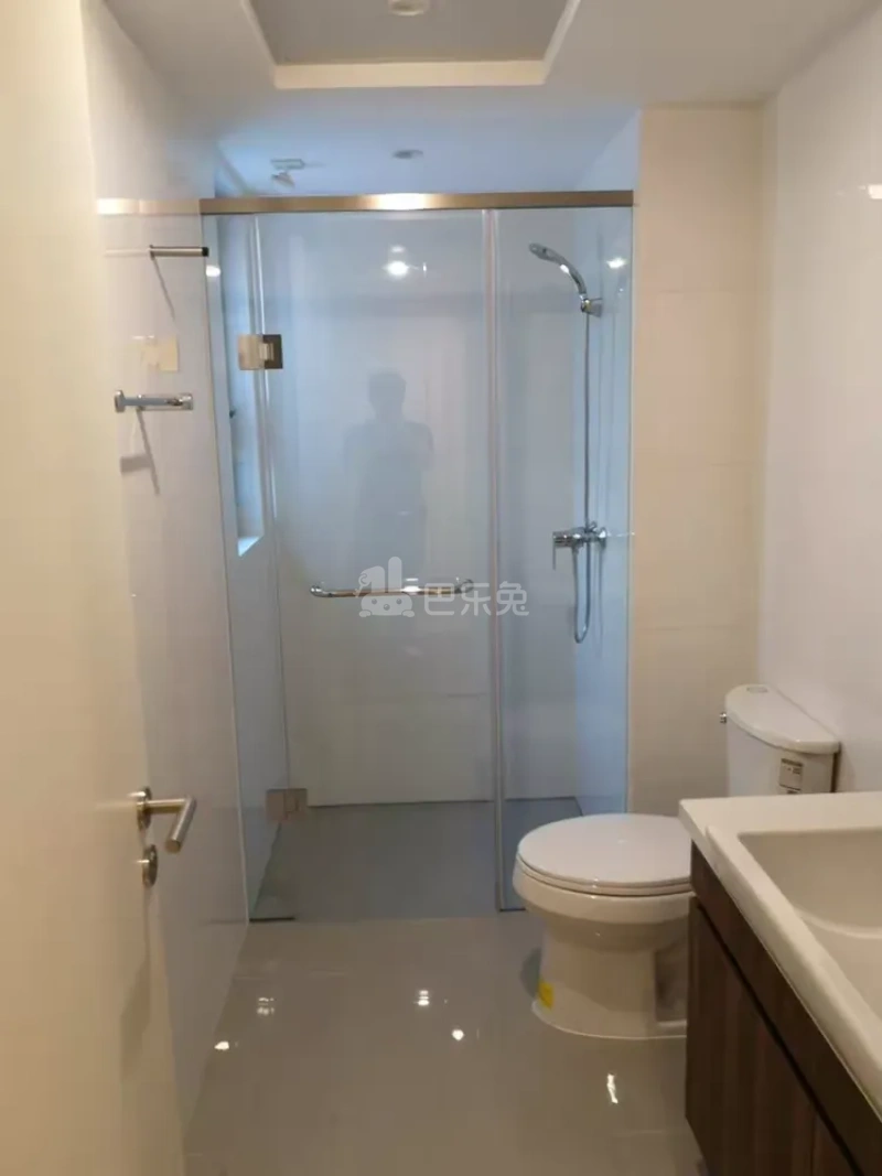 凯德都会新峰16091286卫生间图4