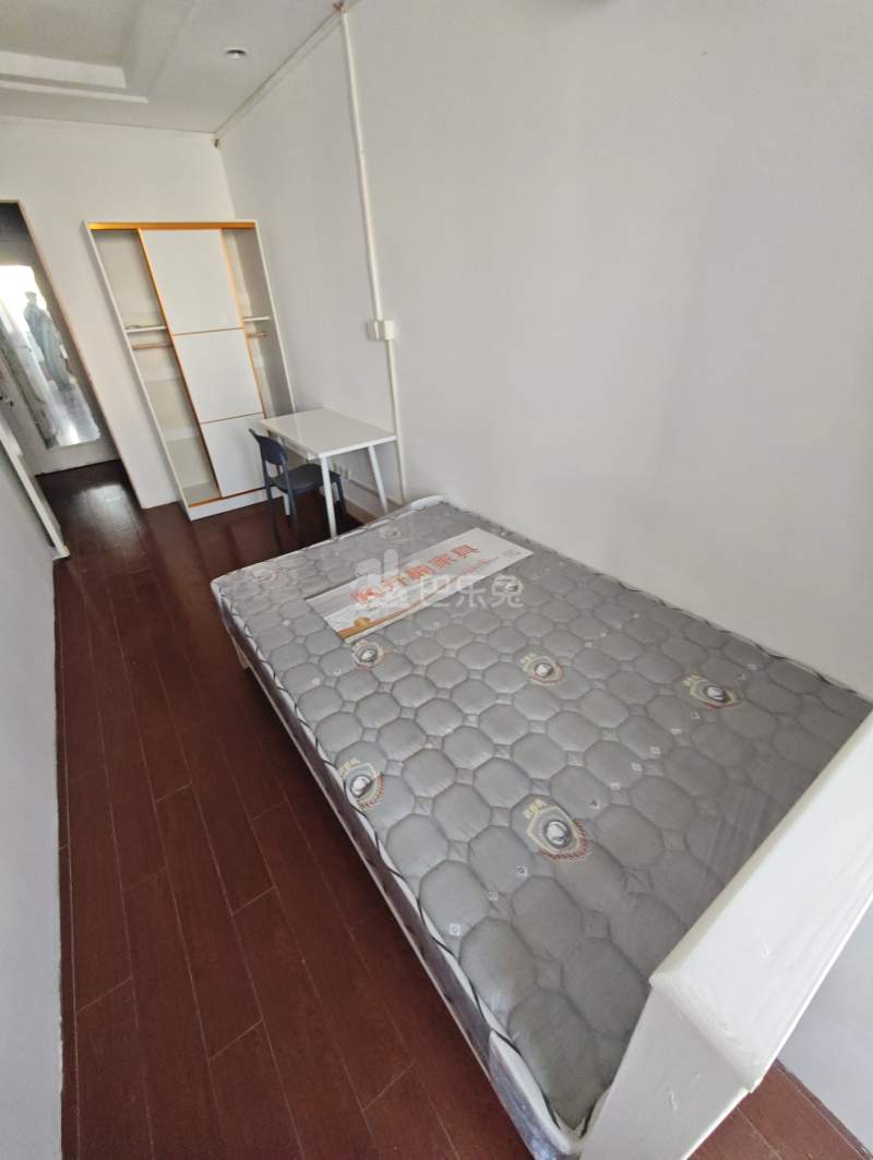 银欣花苑（虹口）1609506卧室图4