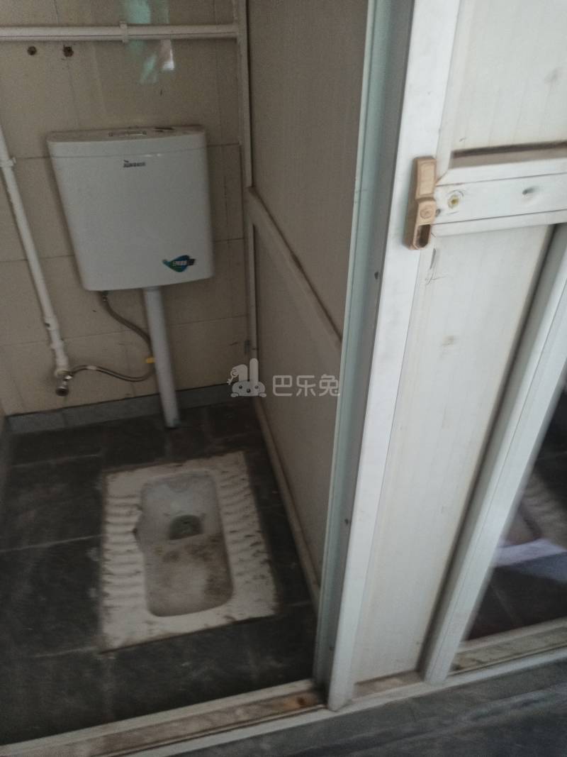 宝通公寓16105663卫生间图10