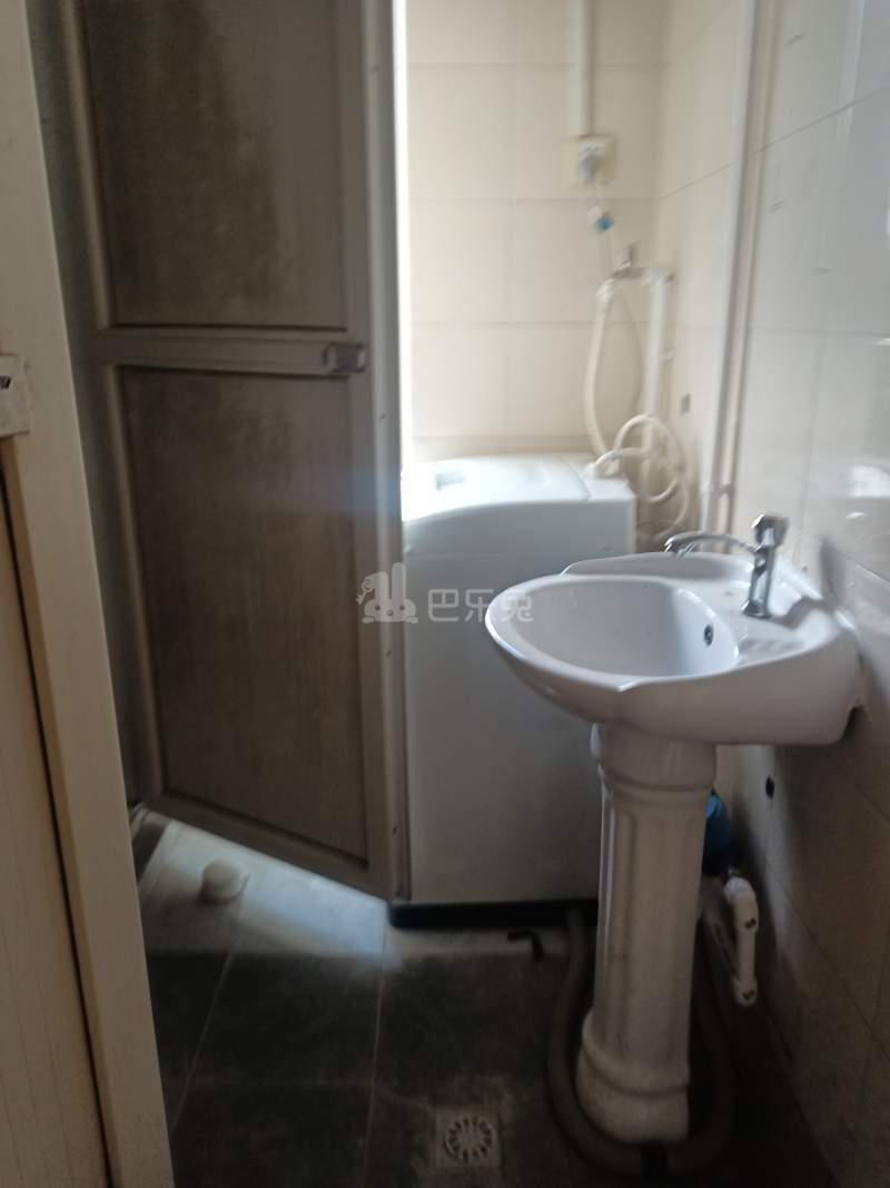 宝通公寓16105663卫生间图7