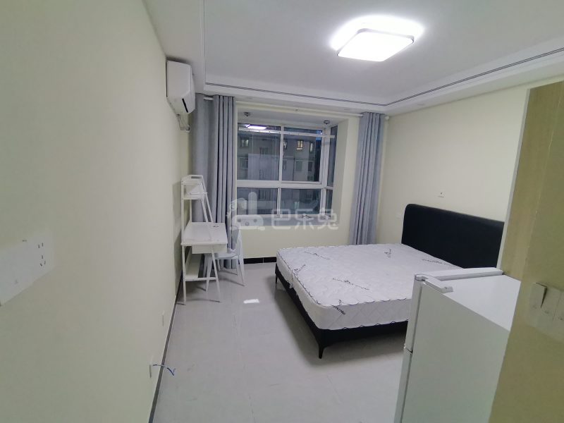 和龙新苑16115116卧室图0