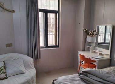 绿都世贸广场 1室1厅1卫