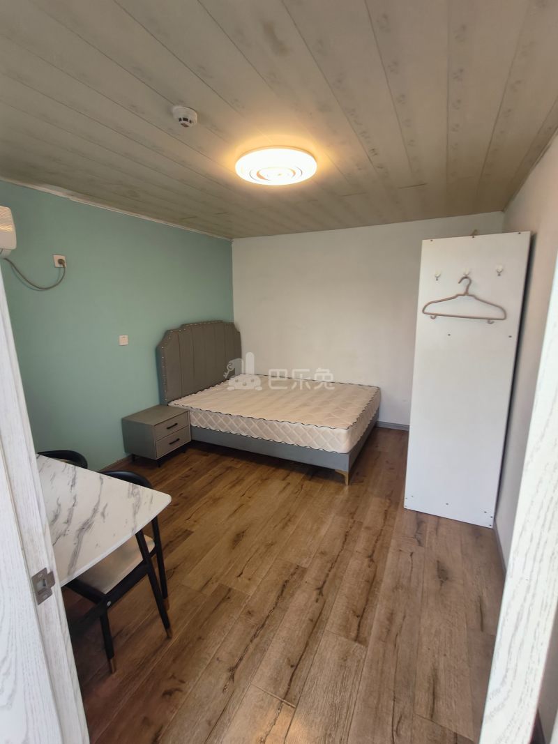 南渡村（民房）16119077卧室图1