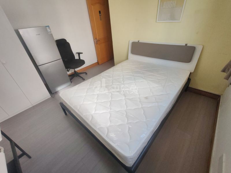 长阳新苑16159327卧室图2