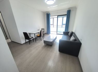 航景华庭(中区) 3室1厅2卫