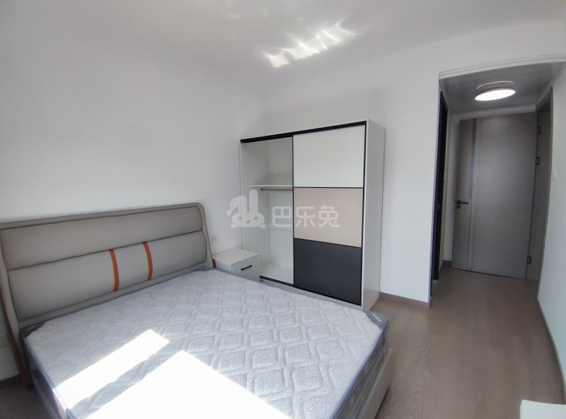 航景华庭(中区)16162043卧室图8