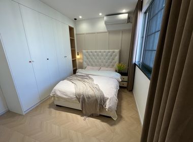 金顶公寓 1室1厅1卫