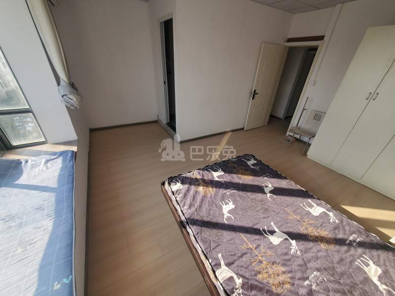 绿地国际家园C区16168729卧室图3