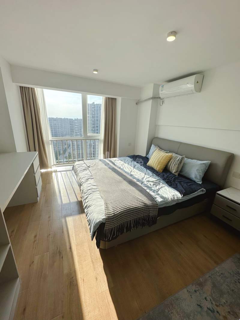 同进韵动城16183360客厅图5