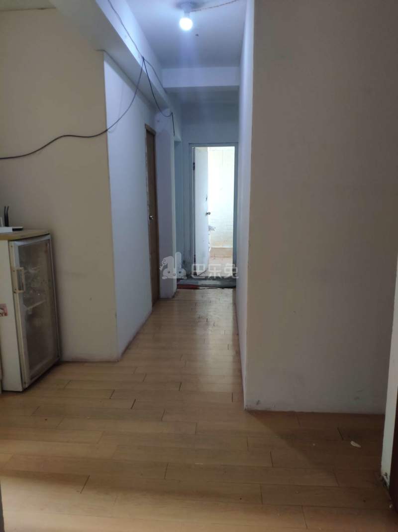 新梅共和城1618651客厅图5