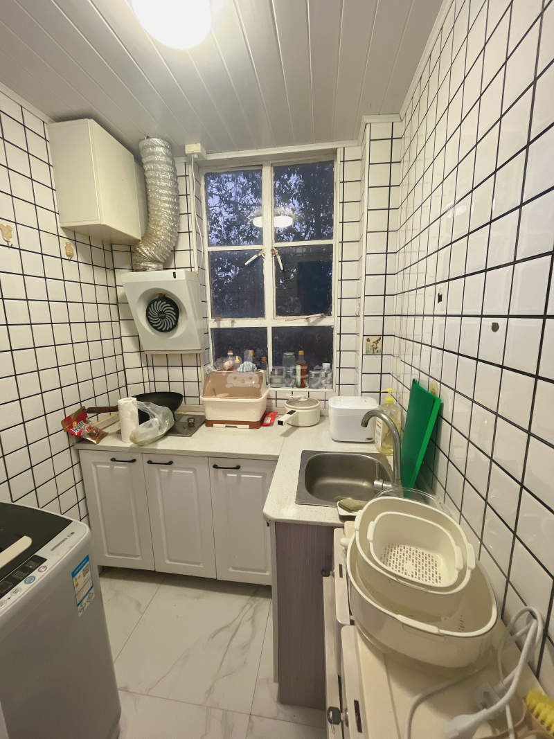 杨新路80弄小区16291136厨房图4