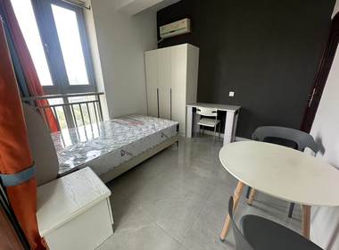 裕丰青鸟香石公寓 1室1厅1卫