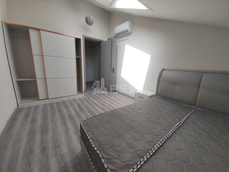 星福家园16511507卧室图2