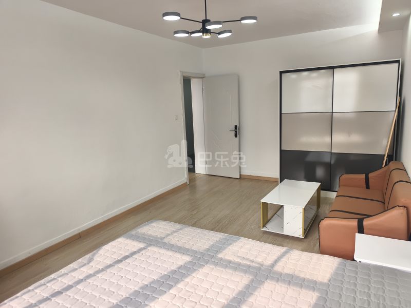 共康五村1651684卧室图2