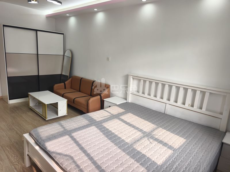 共康五村1651684卧室图1