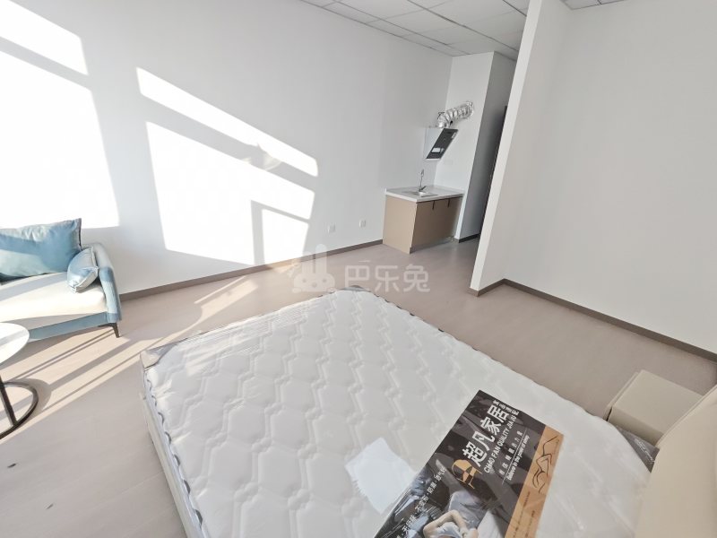 越洋国际16573842卧室图3