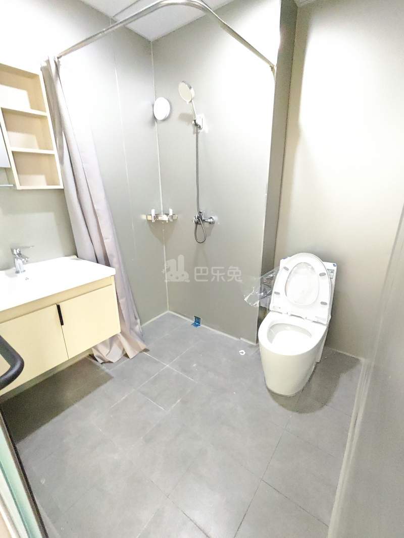 越洋国际16573842卫生间图5