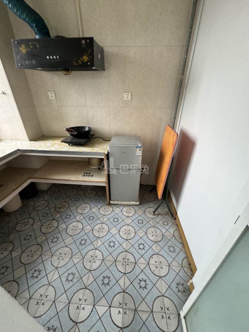 德信东望府16621327厨房图4