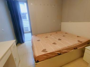 青年E族公寓（乐都店） 1室0厅1卫